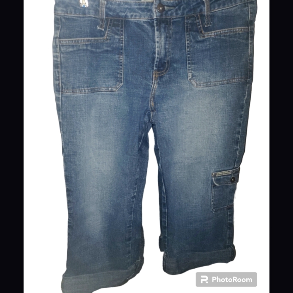 Lei cuffed cargo jean capris Sz 9